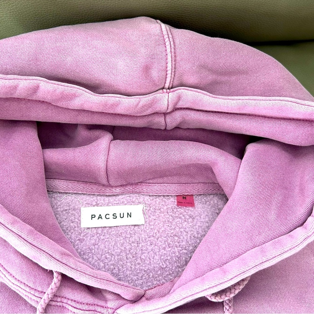Pacsun, Unisex medium hoodie. Color Mauve
